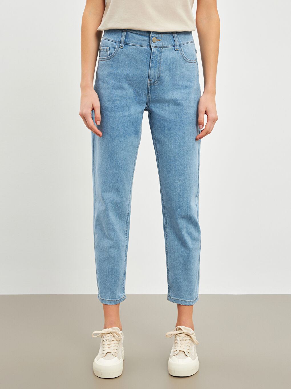 Elastic Waist Paperbag Women's Jeans-1
