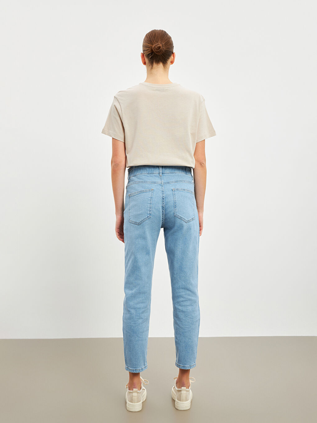 Elastic Waist Paperbag Women's Jeans-3