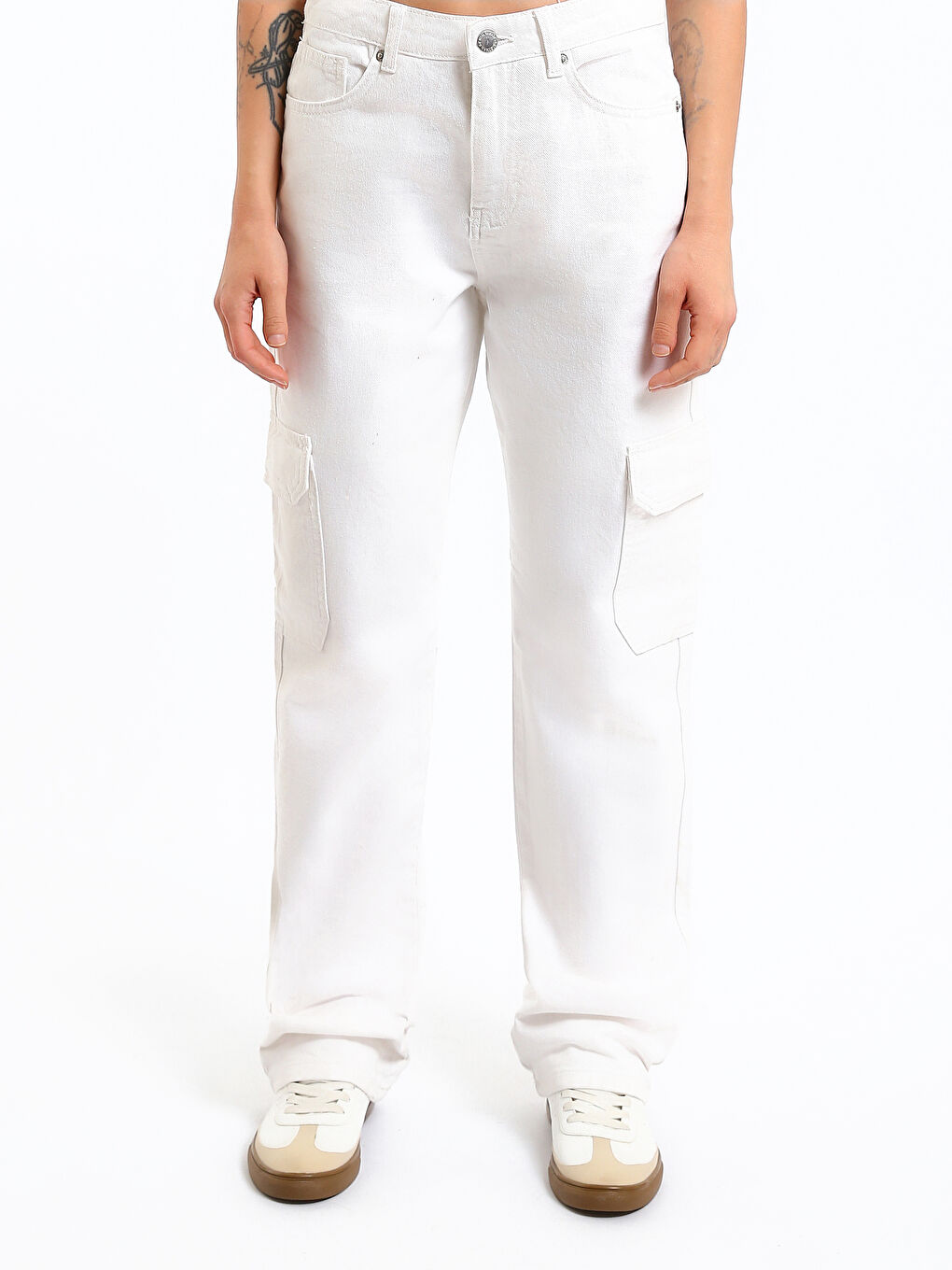 Straight Fit Women's Cargo Jeans-1