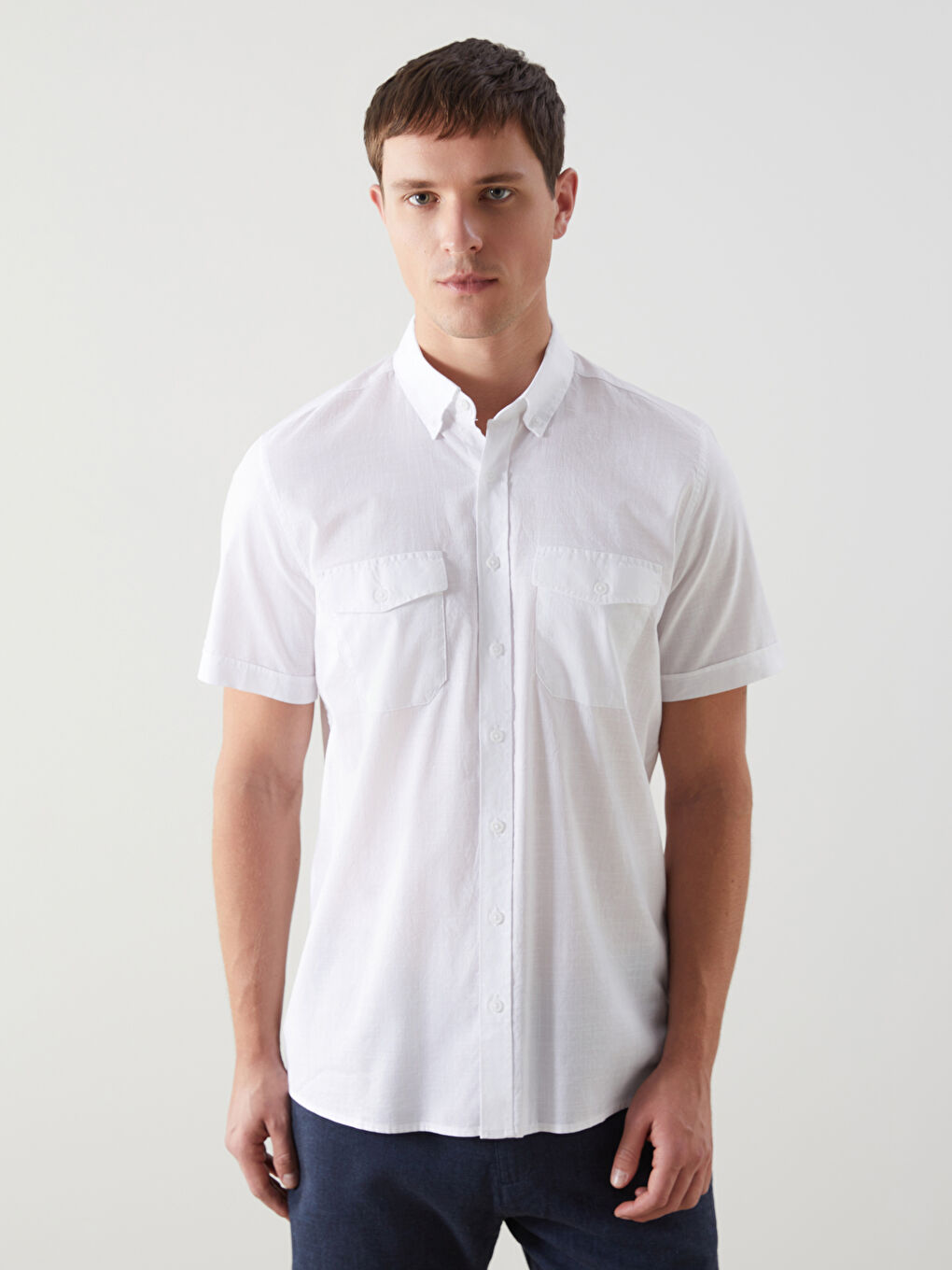 LCWAIKIKI Classic Regular Fit Short Sleeve Poplin Men's Shirt -S5FL27Z8-Q6K