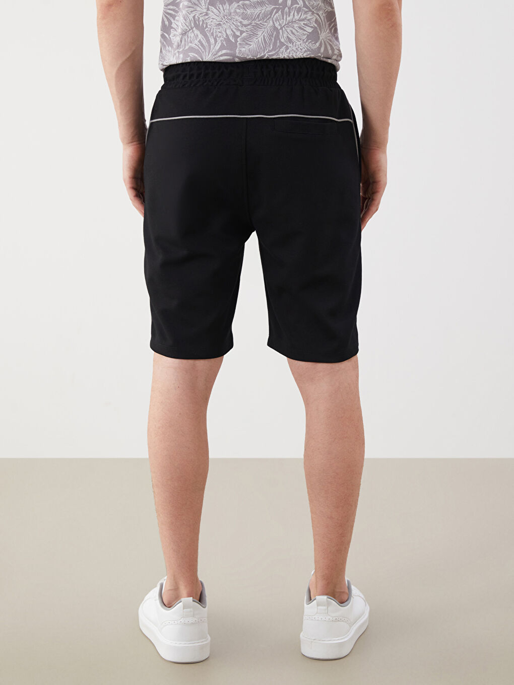 Standard Fit Men's Shorts -S5FL46Z8-CVL