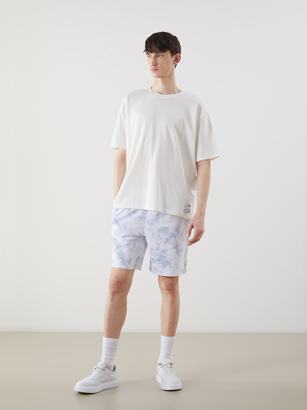 Standard Fit Men's Shorts -S5FL73Z8-LS2