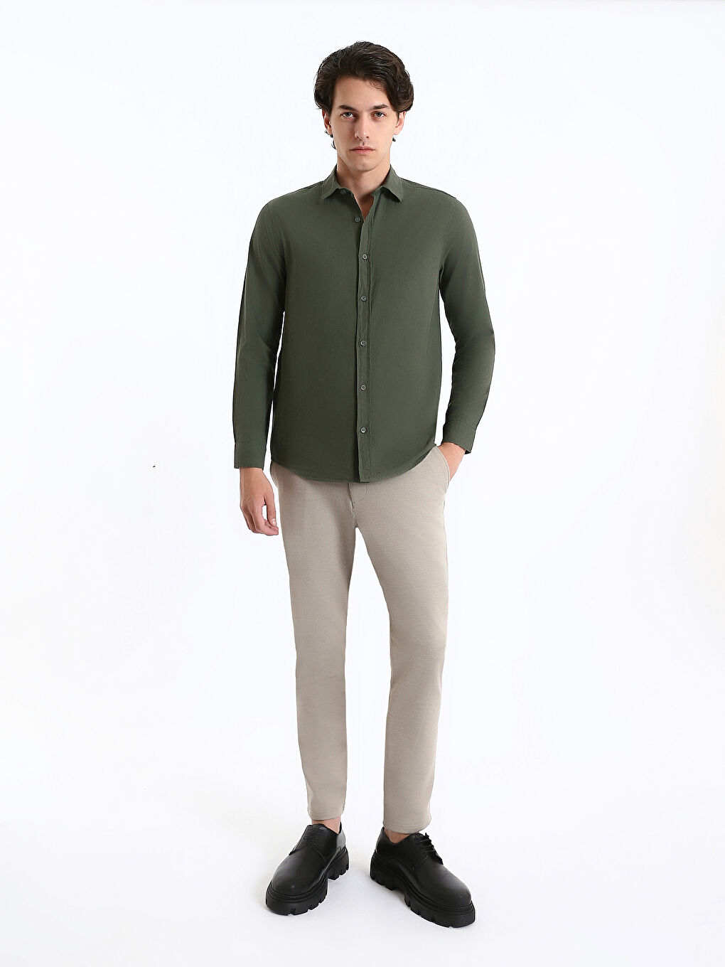 Pantalon Plissé Coupe Svelte pour Hommes
