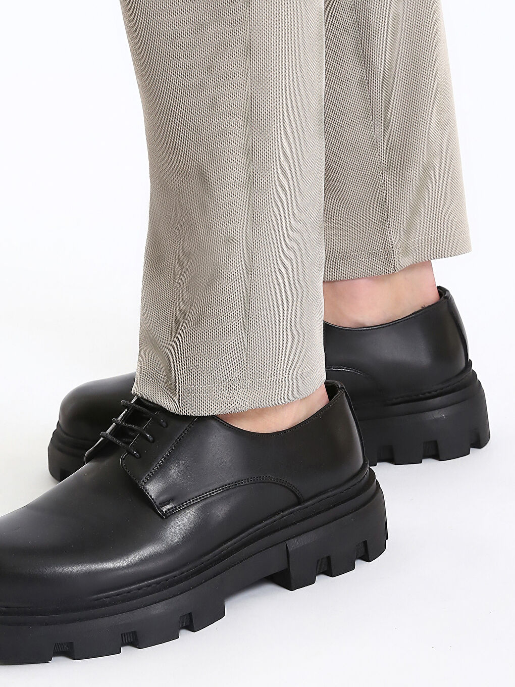 Pantalon Plissé Coupe Svelte pour Hommes-2