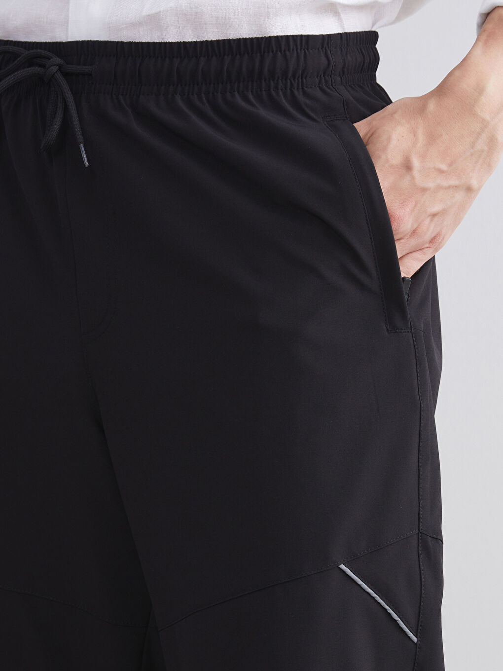 Siyah Diz Altı Boy Erkek Deniz Şortu-2