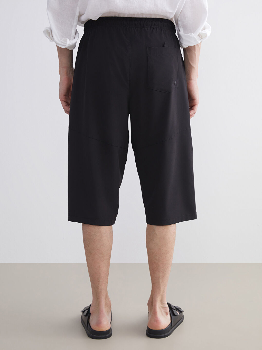 Siyah Diz Altı Boy Erkek Deniz Şortu-3