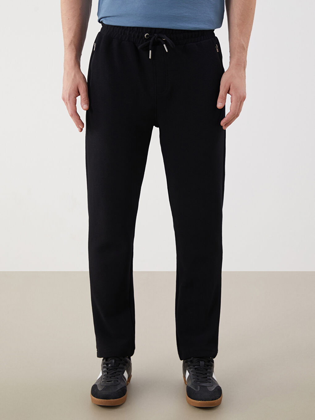 Siyah Standart Kalıp Erkek Eşofman Altı-1