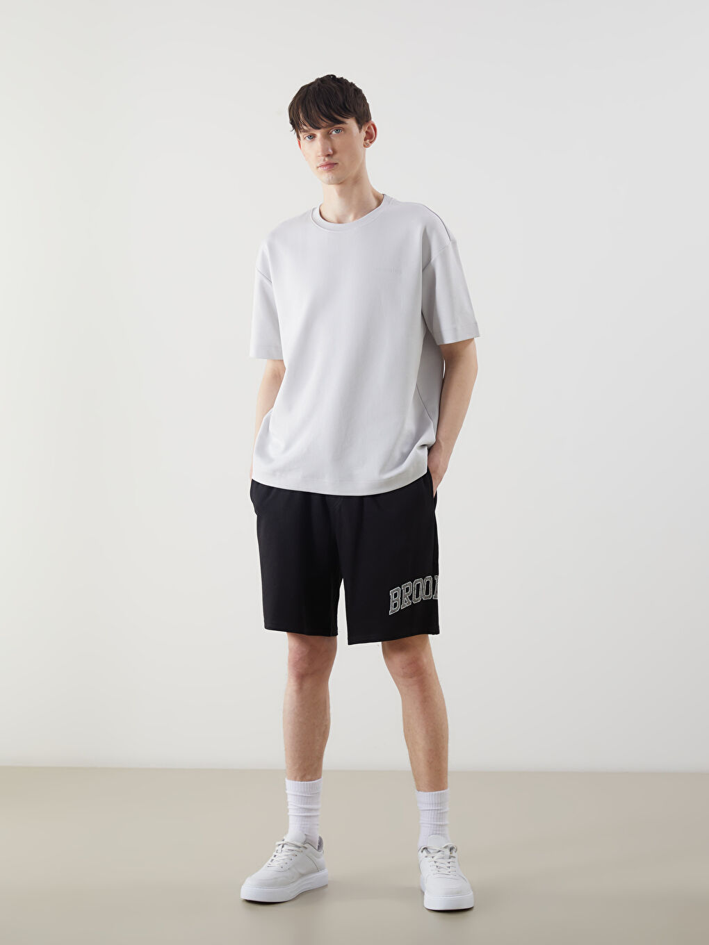 Standard Fit Printed Men's Shorts -S5FN24Z8-CVL