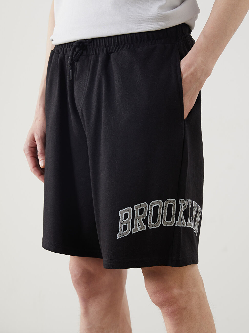 Standard Fit Printed Men's Shorts -S5FN24Z8-CVL