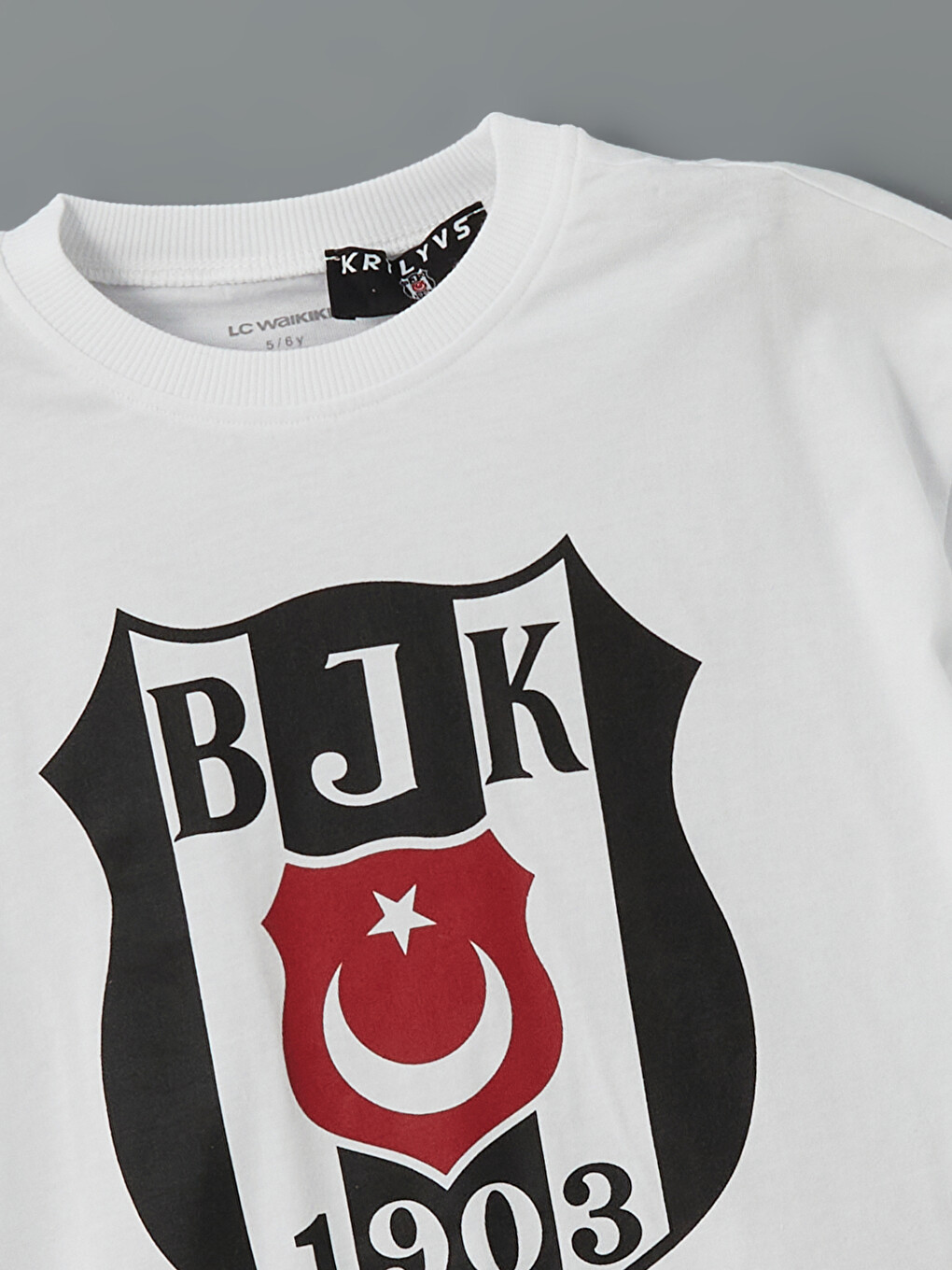 Beyaz Bisiklet Yaka Beşiktaş Baskılı Erkek Çocuk Tişört-1