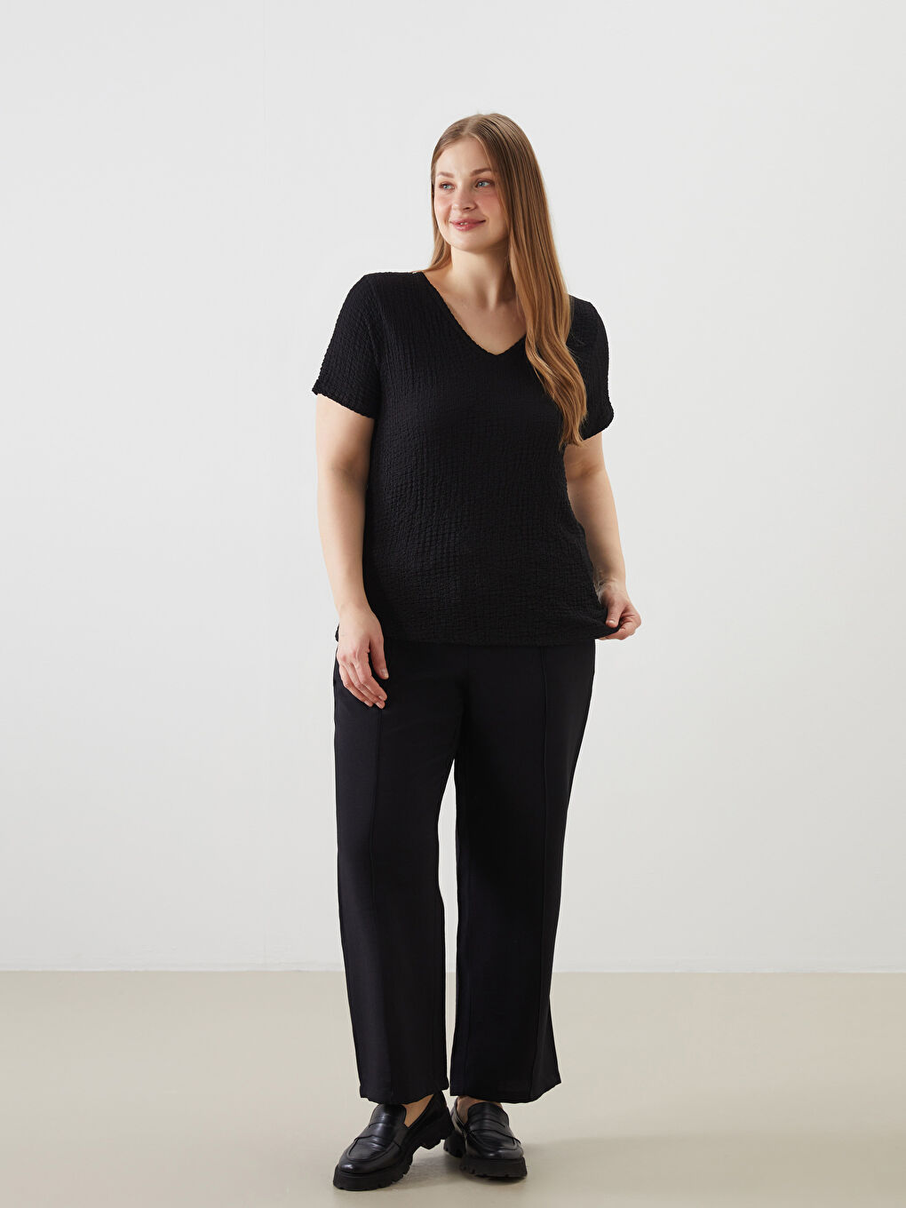 V Neck Textured Women's T-Shirt -S5FP60Z8-CVL