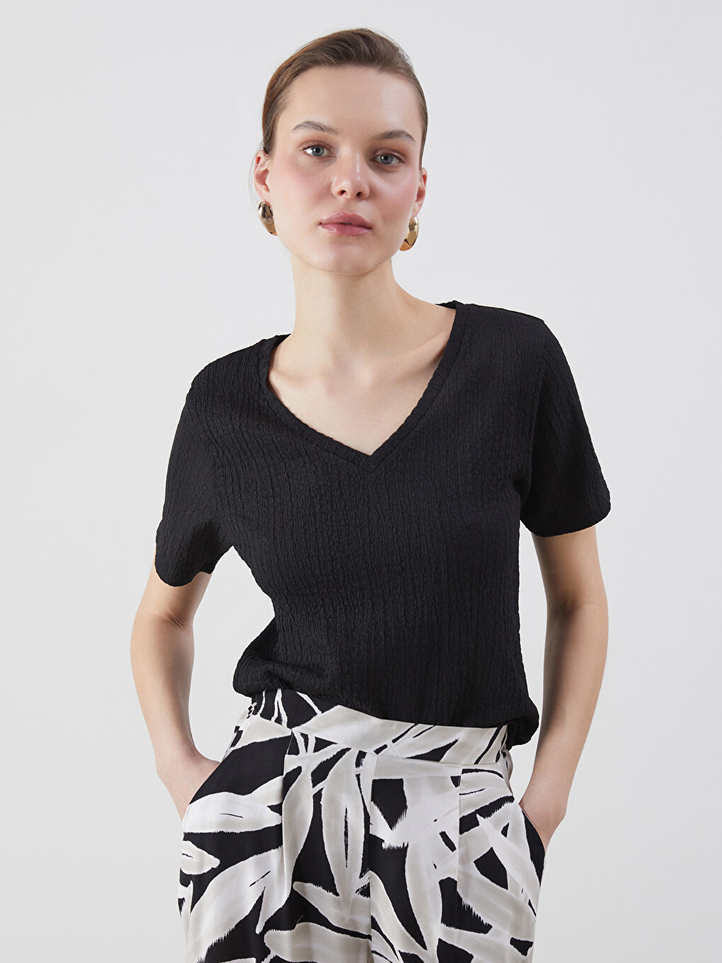 V Neck Textured Women's T-Shirt -S5FP60Z8-CVL