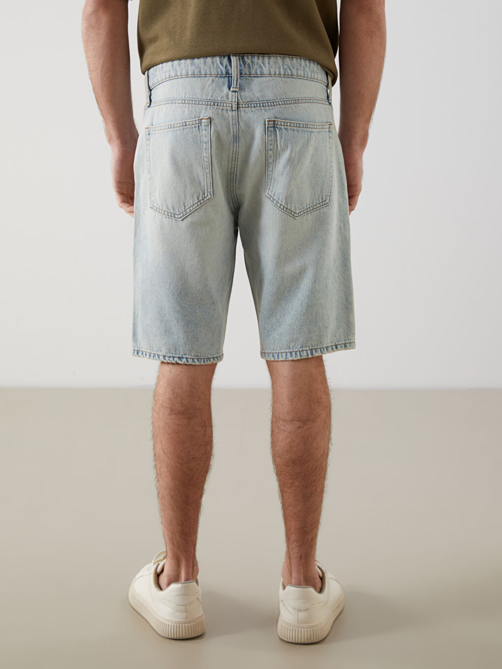 LCW Jeans Standart Kalıp Erkek Jean Şort -S5FQ96Z8-311