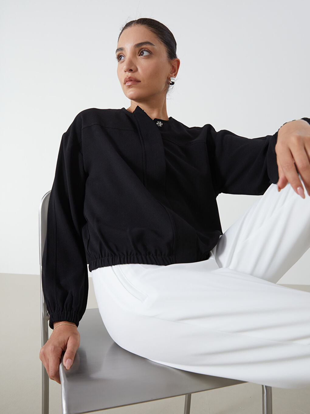 Siyah Bisiklet Yaka Oversize Kadın Kolej Ceket-1