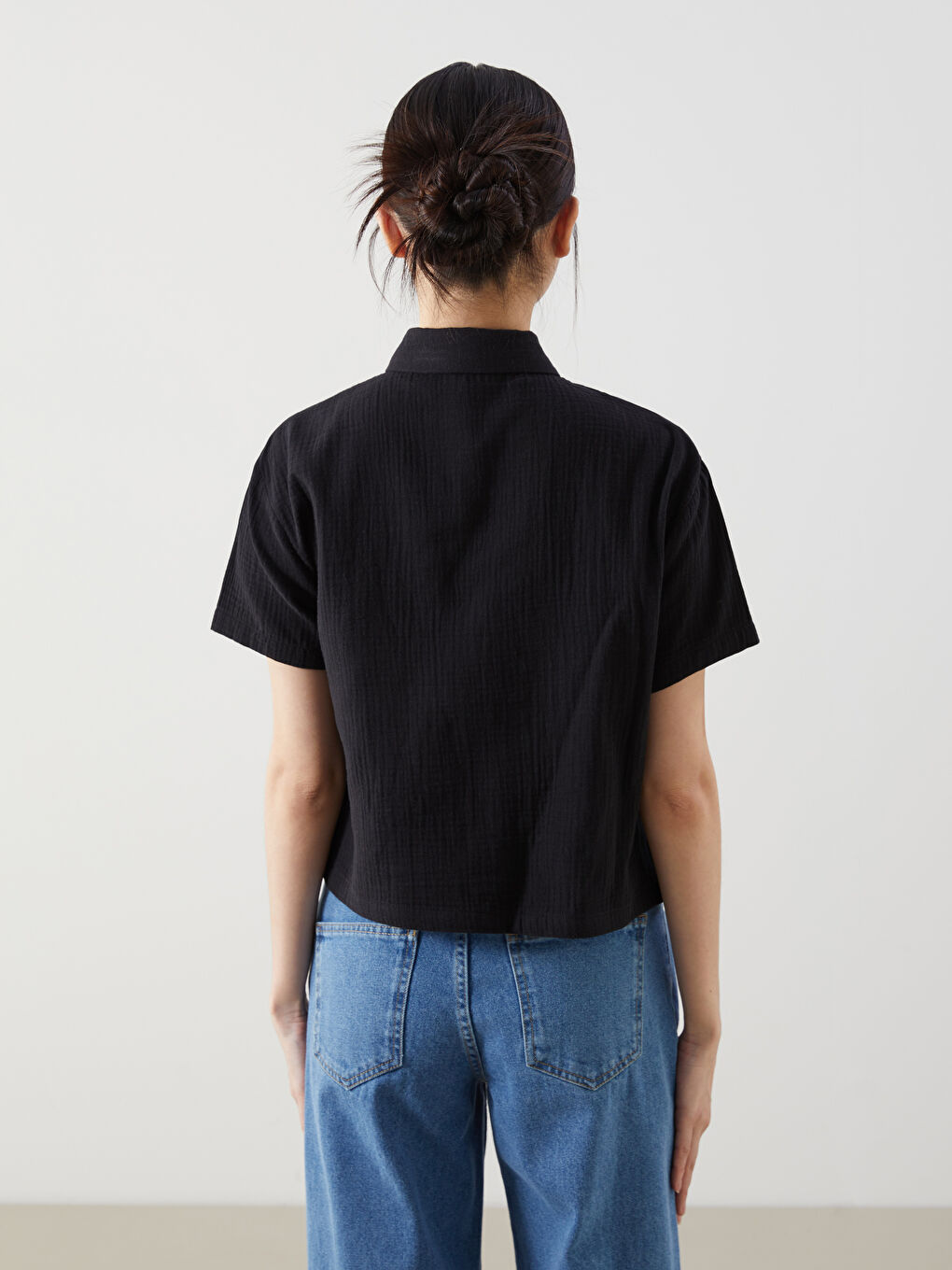 Regular Fit Women's Muslin Shirt with Pocket -S5FR81Z8-CVL