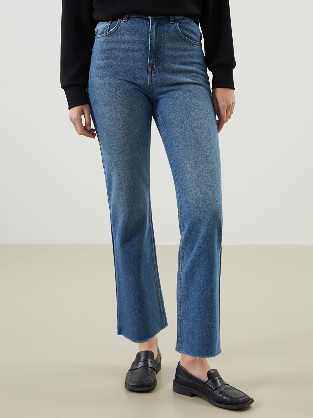 Straight Fit Women's Jeans-1