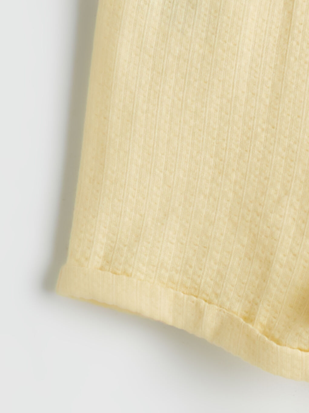 Sarı Beli Lastikli Erkek Bebek Şort-1