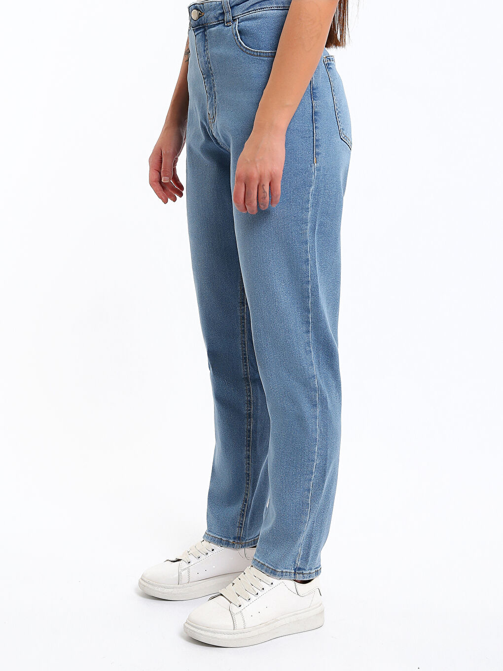 Regular Fit Women's Jeans-3