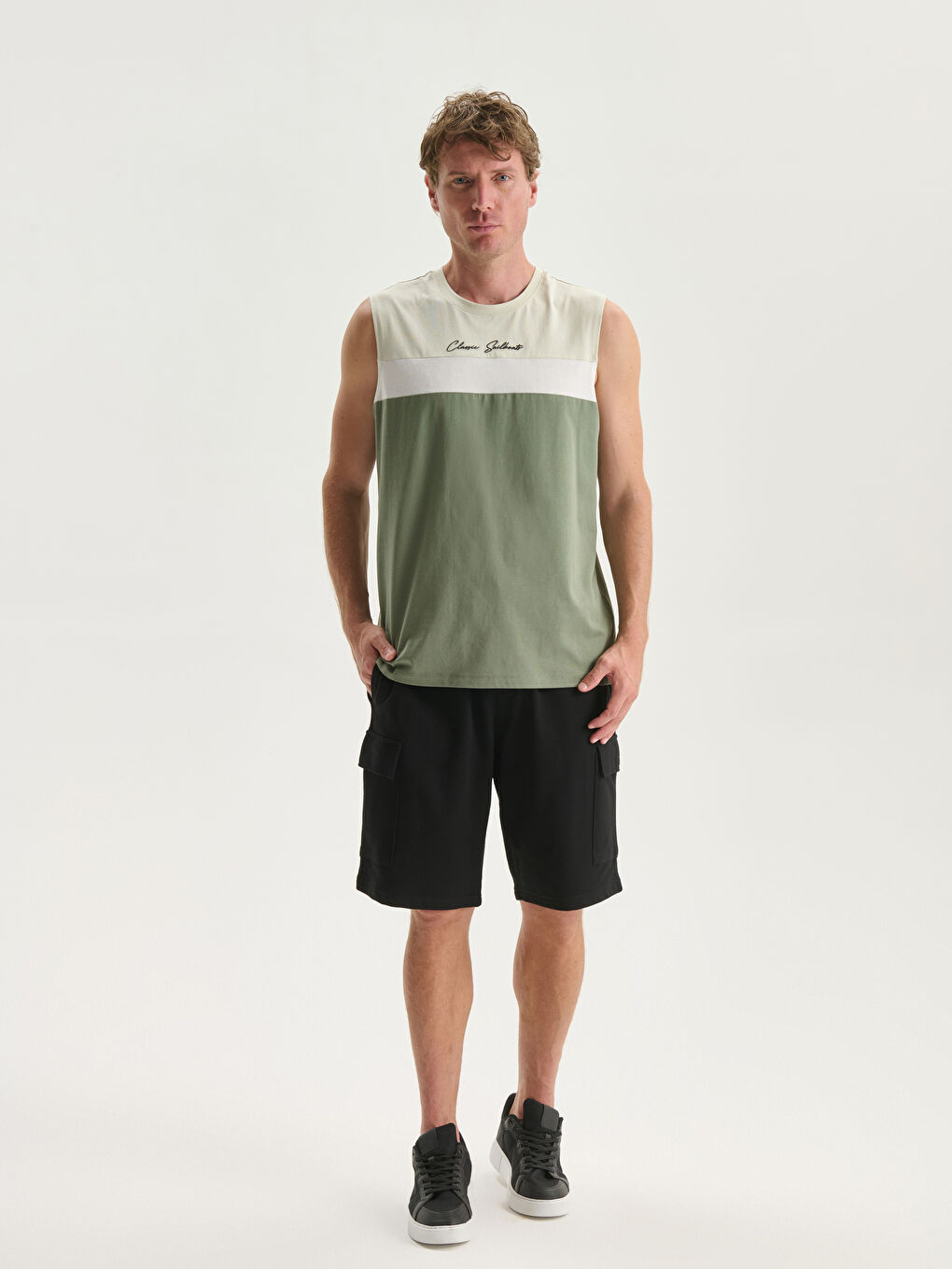 LC WAIKIKI Crew Neck Color Block Men's Sleeveless T-Shirt -S5FT38Z8-YNY
