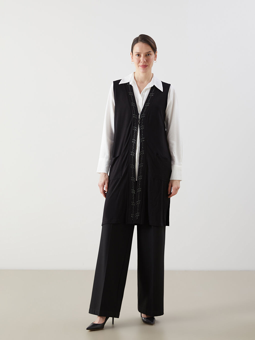 LCW Grace V-Neck Rhinestone Embellished Women's Waistcoat -S5FT44Z8-CVL