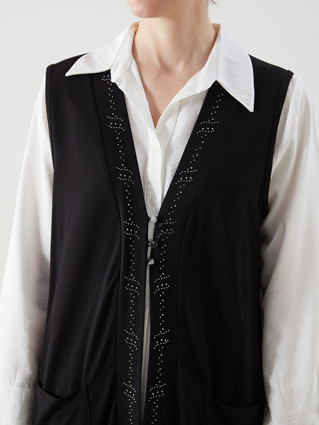 LCW Grace V-Neck Rhinestone Embellished Women's Waistcoat -S5FT44Z8-CVL