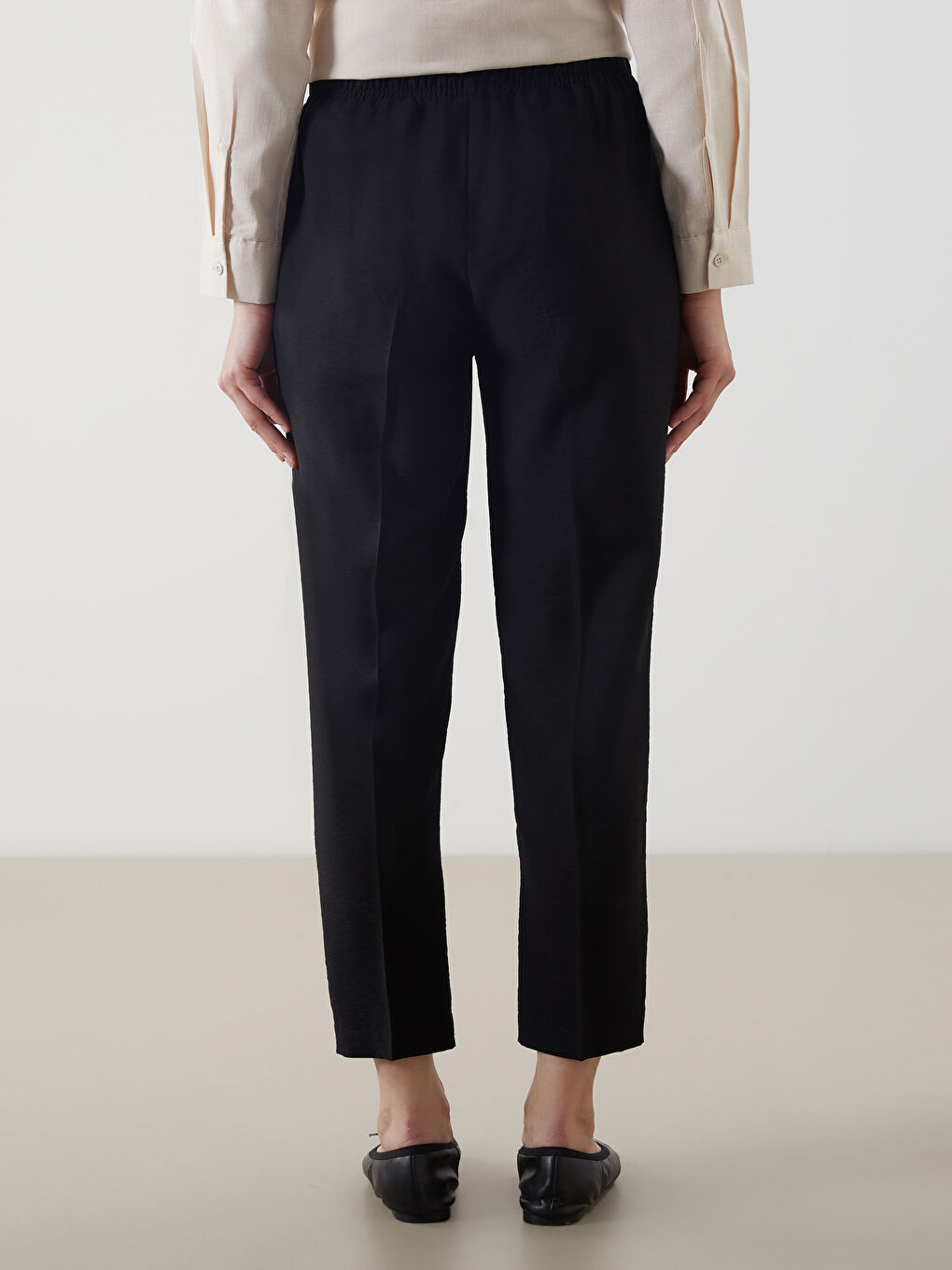 LCW Modest Elastic Waist Carrot Fit Women's Trousers -S5FT61Z8-RQL