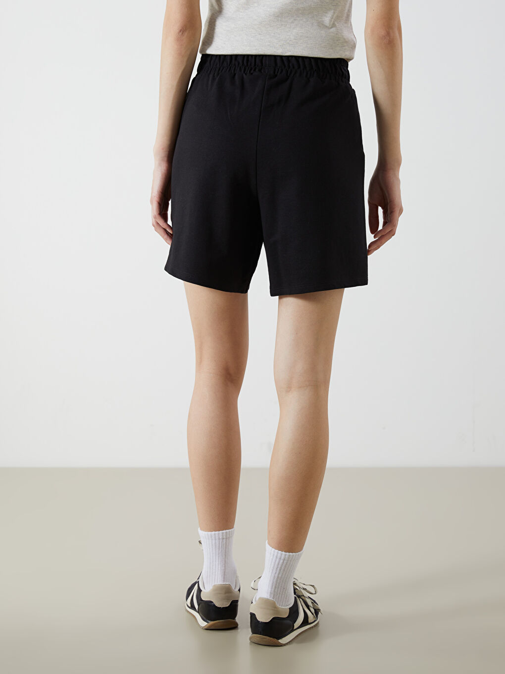 Women's Elasticated Waist New York Printed Shorts -S5FT63Z8-CVL