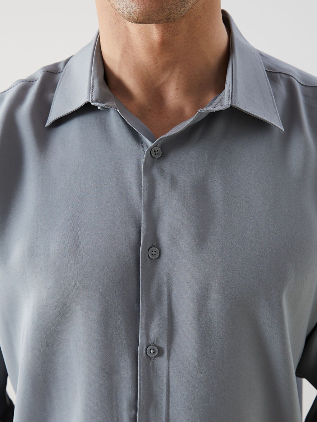 თავისუფალი ჭრის მამაკაცის პერანგი-2