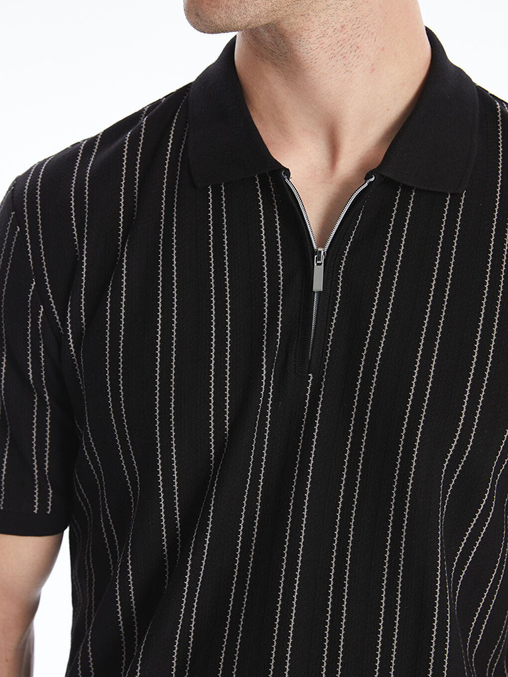 Siyah Polo Yaka Çizgili Erkek Tişört-2