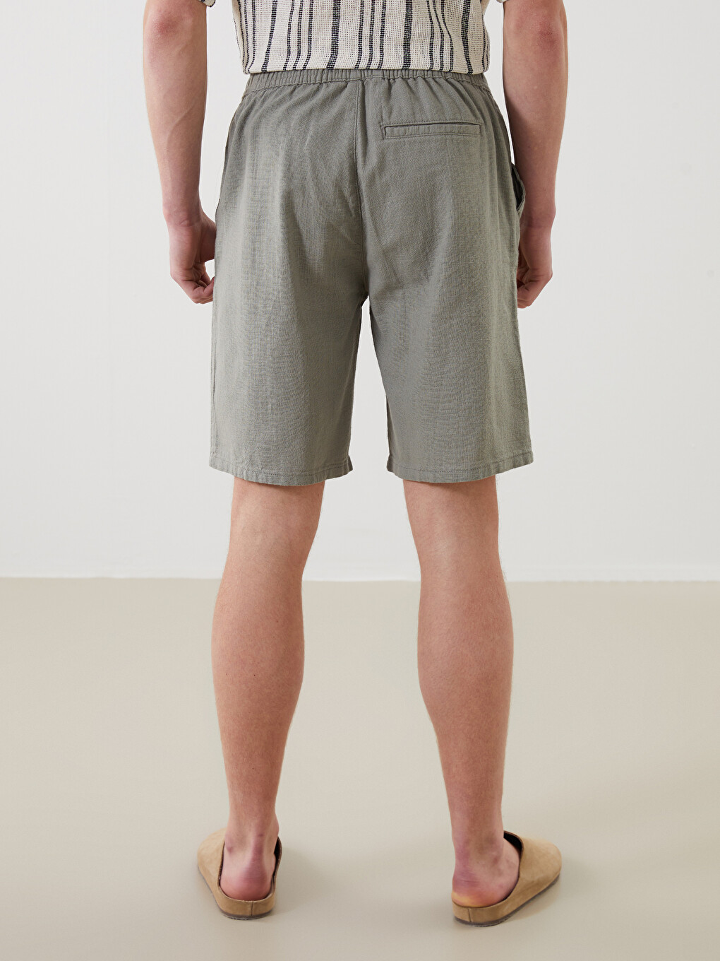 Standard Fit Linen-look Men's Bermuda Shorts-4