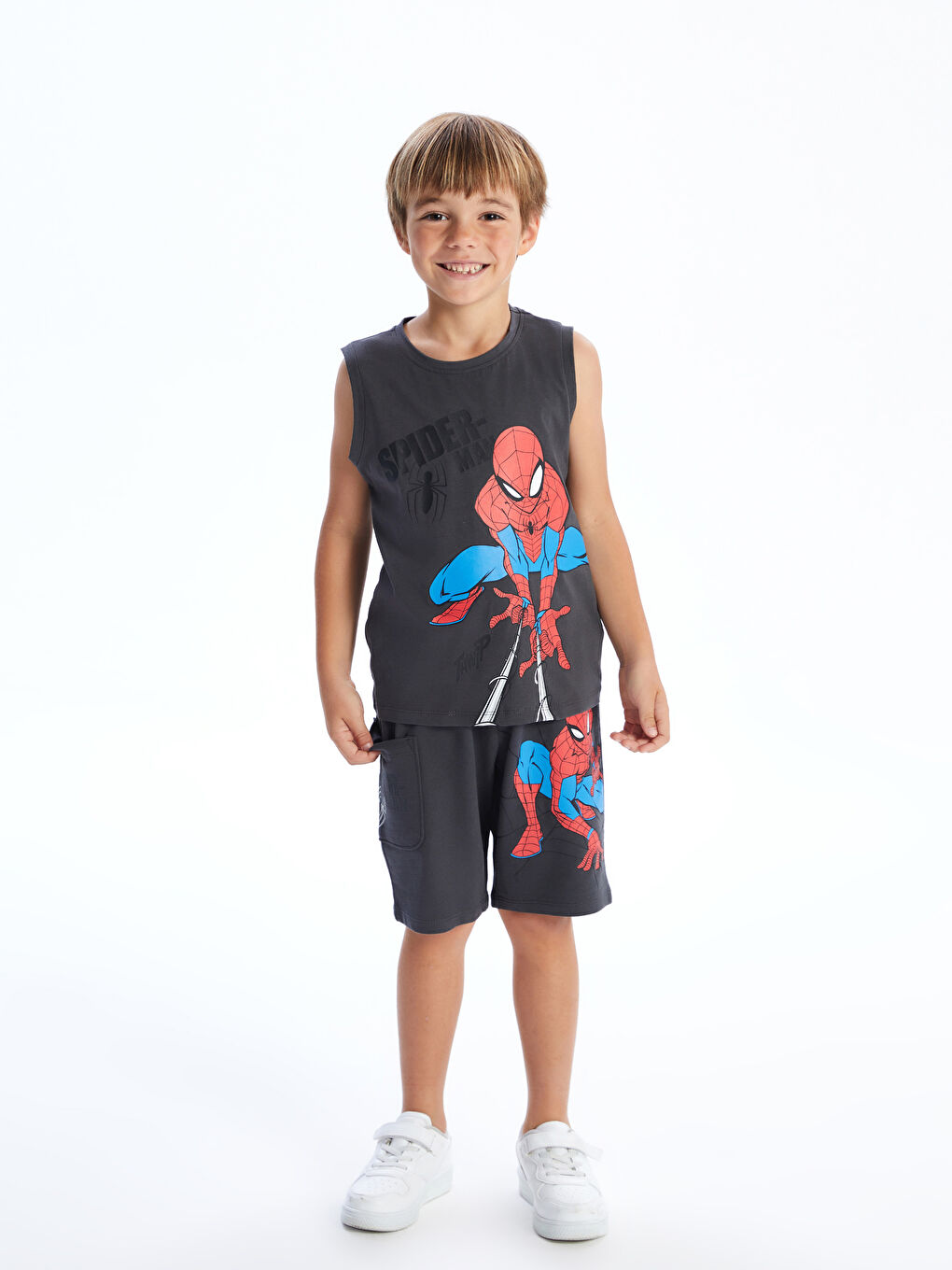 LCW Kids Okrugli izrez Spider-Man štampana majica bez rukava za dečake -S5FY79Z1-HEF