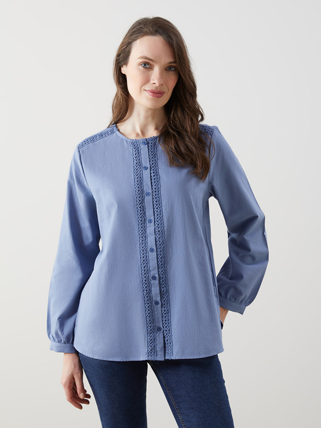 Crew Neck Lace Detailed Women's Blouse -S5G057Z8-R0R