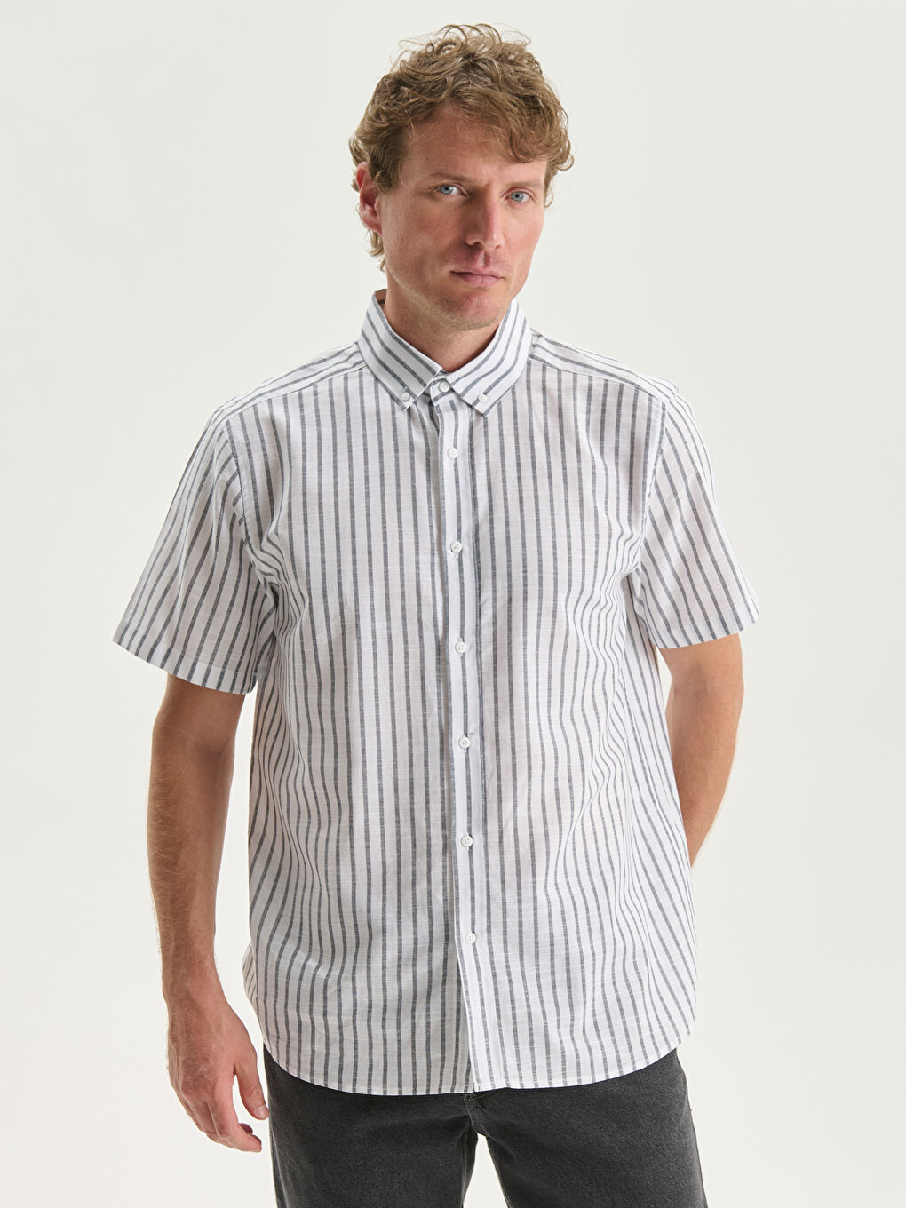 SOUTHBLUE Regular Fit Kısa Kollu Çizgili Poplin Erkek Gömlek -S5G177Z8-LGS