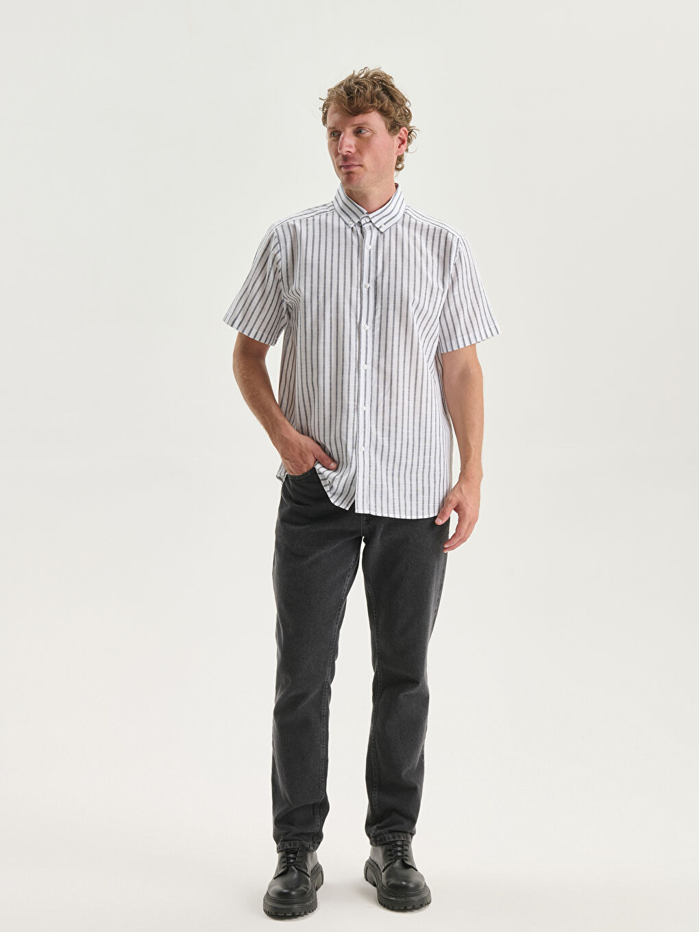 SOUTHBLUE Regular Fit Kısa Kollu Çizgili Poplin Erkek Gömlek -S5G177Z8-LGS