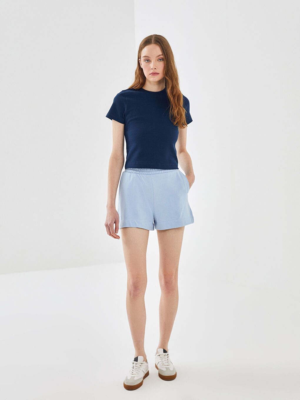 Mavi Beli Lastikli Kadın Şort