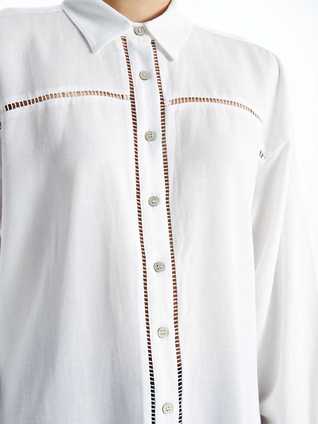 Bej Ajurlu Oversize Keten Karışımlı Kadın Gömlek-2