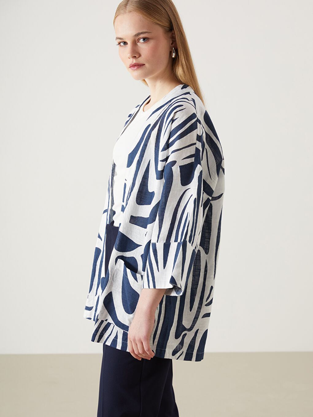 LCW Vision Shawl Collar Patterned Women's Kimono -S5G202Z8-LSJ
