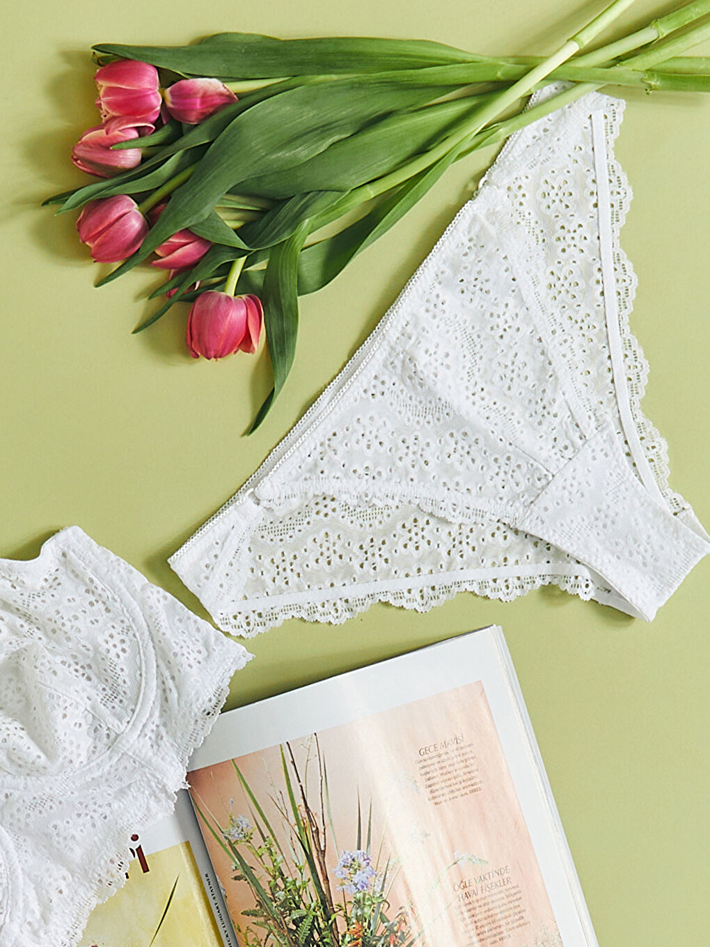 Lace Brazilian Knickers -S5G222Z8-JYX