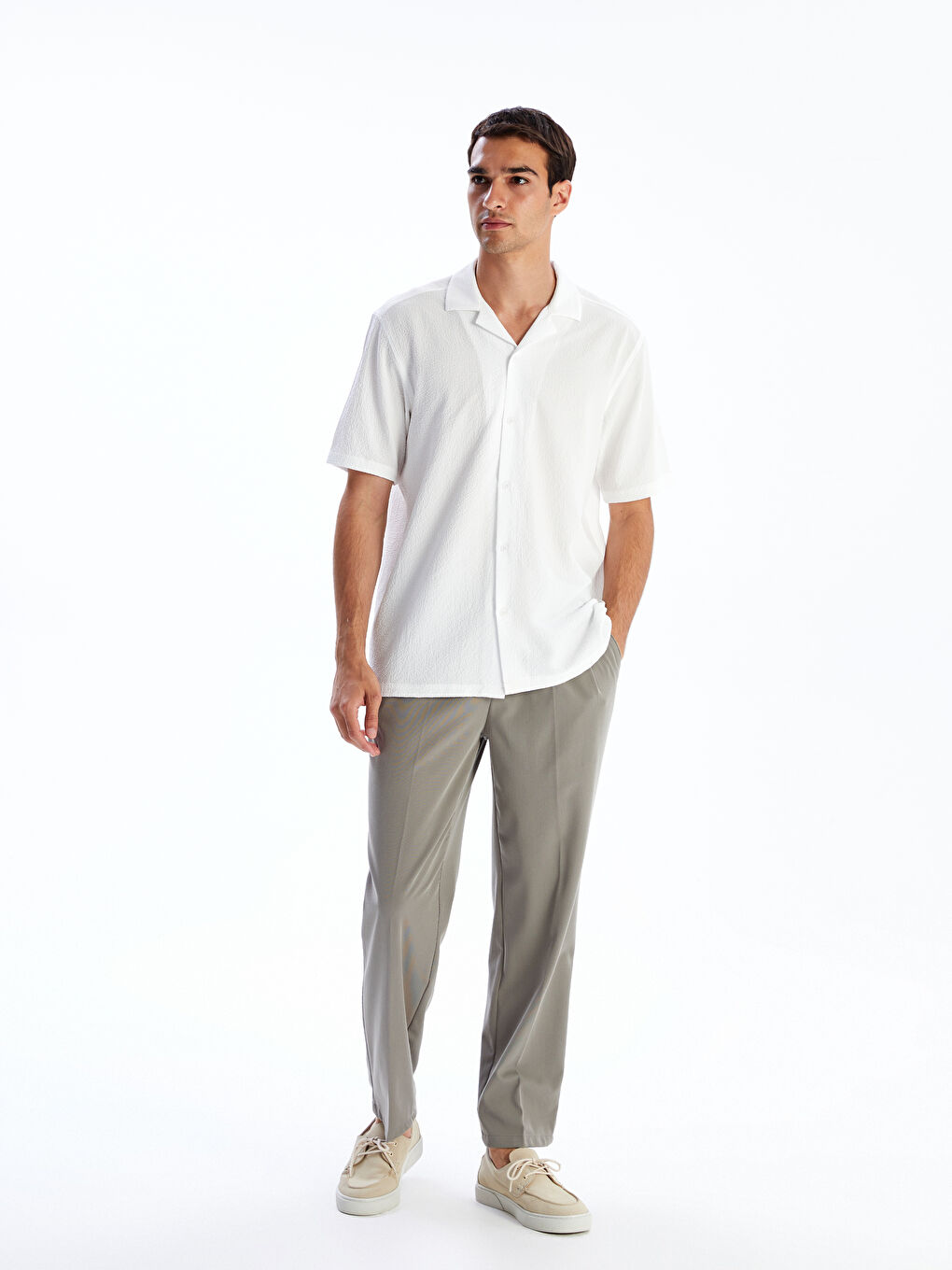 Beyaz Regular Fit Kısa Kollu Erkek Gömlek-1