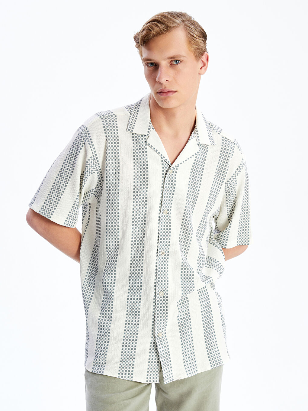 Regular Fit Short Sleeve Patterned Men's Shirt -S5G263Z8-LSY