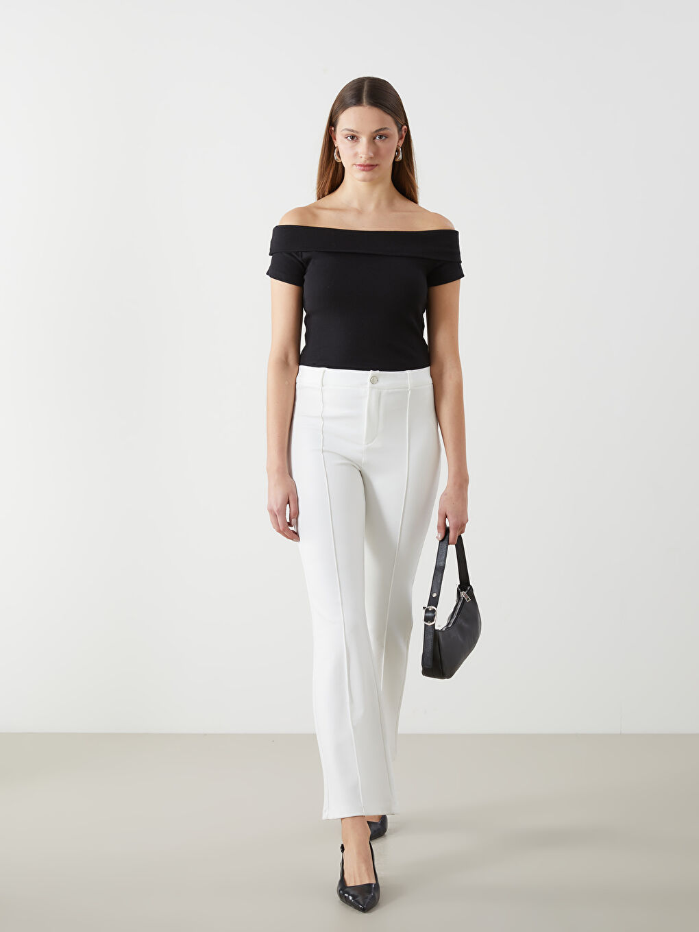 Beyaz Dar Fit Kadın Pantolon