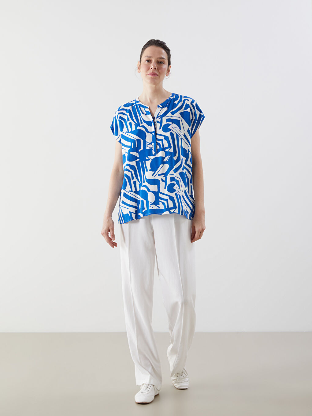 Notch Neck Patterned Women's Blouse -S5G318Z8-LSJ