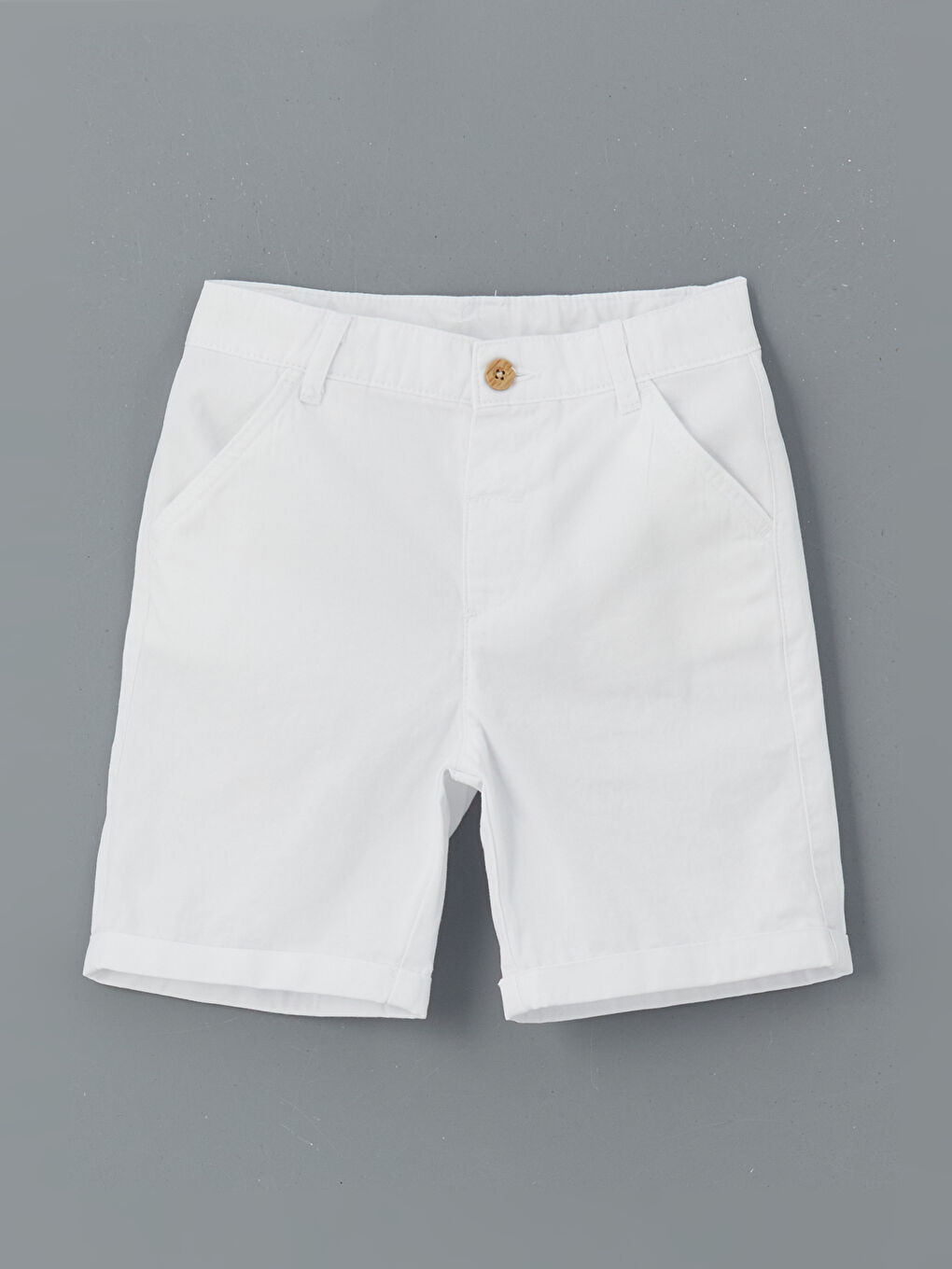 Beyaz Beli Lastikli Basic Erkek Çocuk Şort