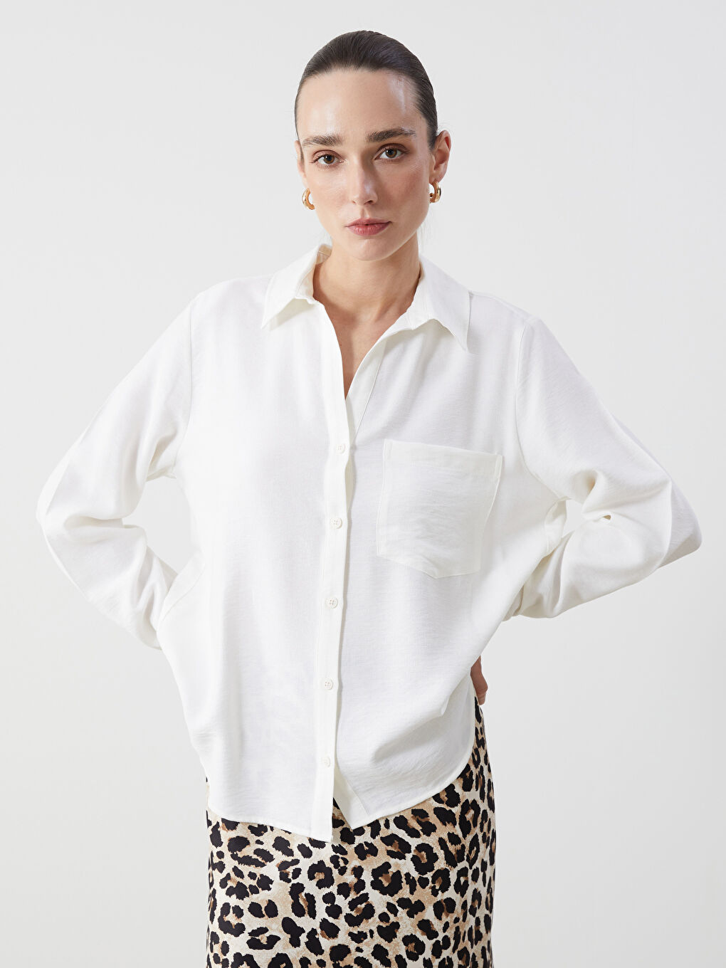 Ekru Loose Fit Kadın Gömlek