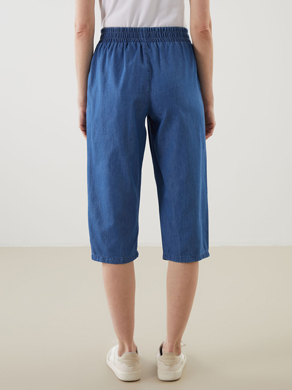 İndigo Beli Lastikli Kadın Jean Kapri-3