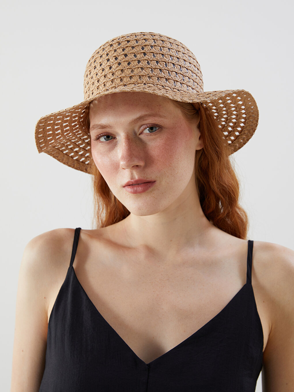 LCW ACCESSORIES Bej Hasır Kadın Fötr Şapka