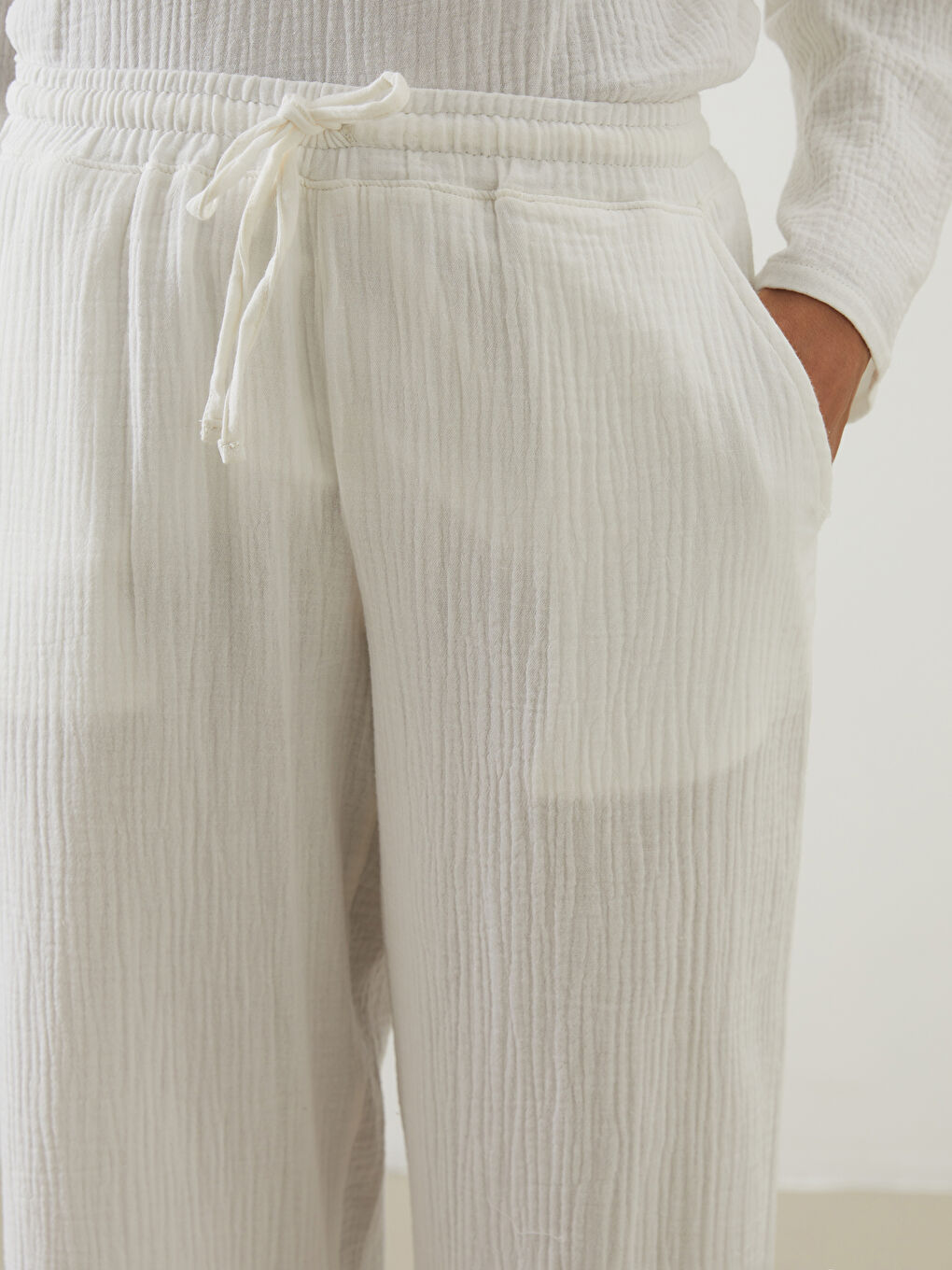 Elasticated Waist Textured Wide Leg Women's Trousers-2