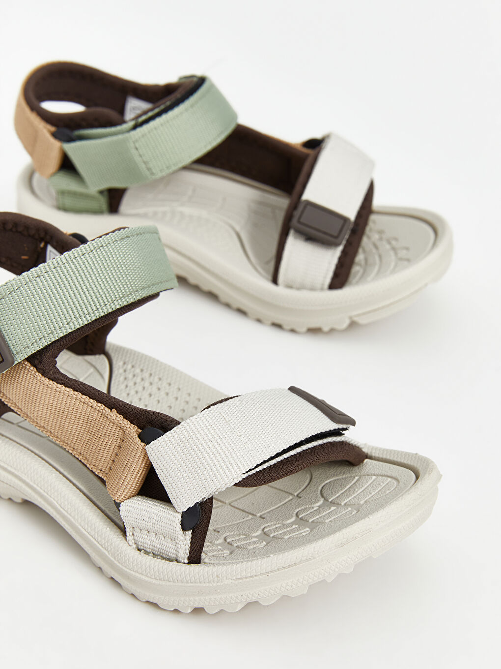 Cross Strap Boys' Sandals -S5G516Z4-DEE