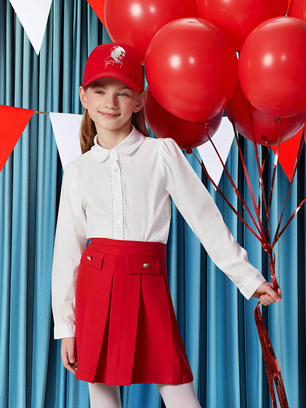 LCW Kids Beyaz Dantel Detaylı Kız Çocuk Gömlek
