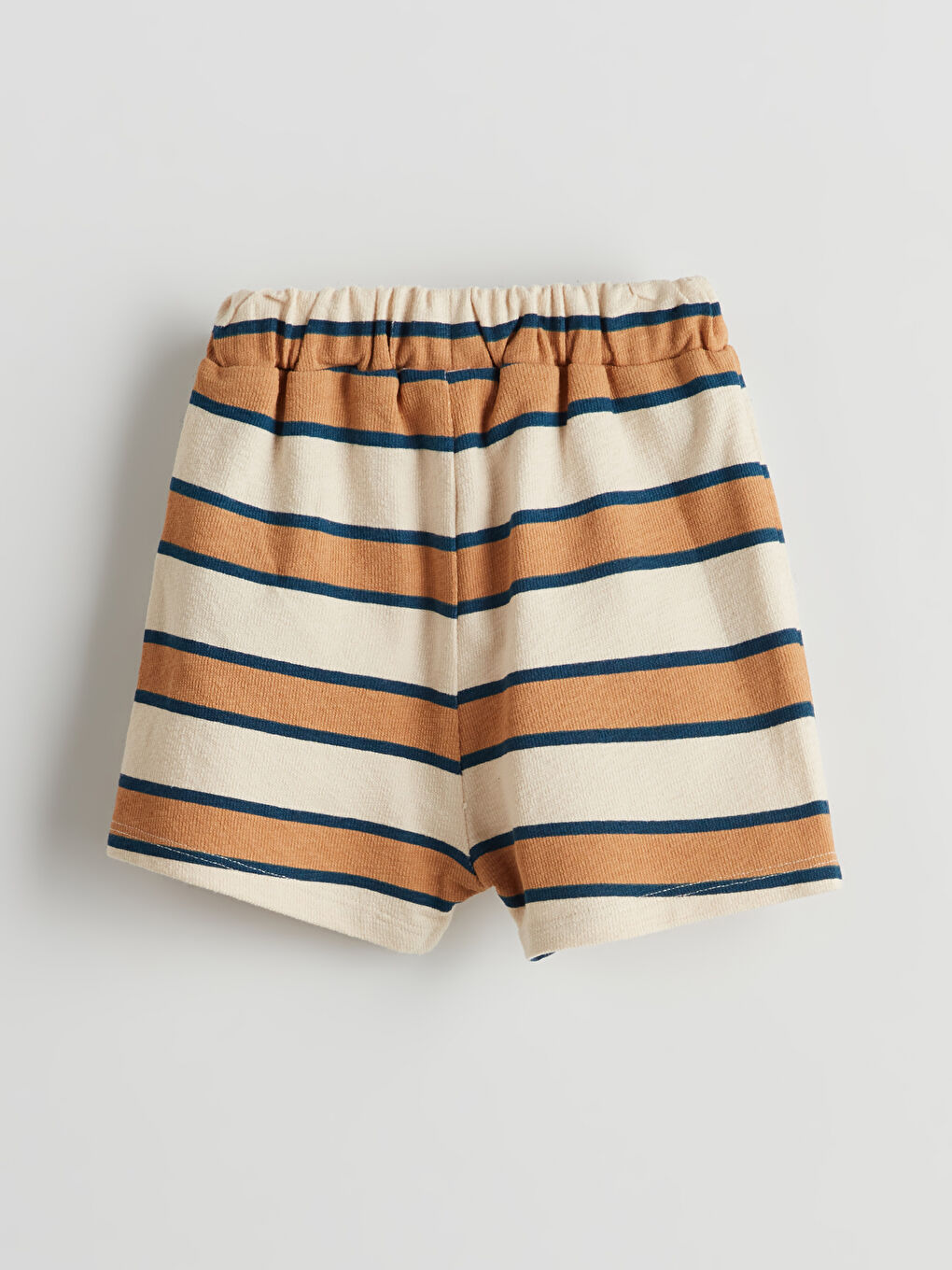 Ekru Beli Lastikli Çizgili Erkek Bebek Şort-1
